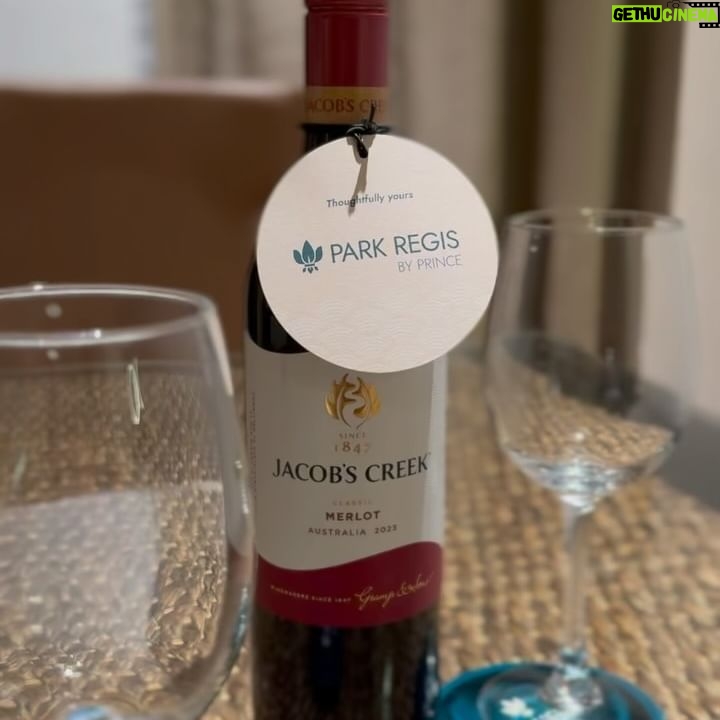 Xiang Yun - 1.3K Likes - 吃吃喝喝,放个小假。
#staycation
Special thanks to @parkregisbyprincesingapore @tunglokgroup