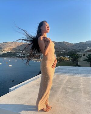 Yang Ge Instagram - Last dinner in Greece 🇬🇷 this summer