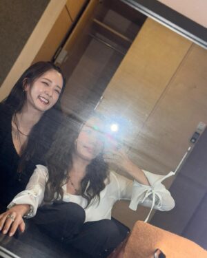 Yoon Bo-mi Instagram - 🎀APINK