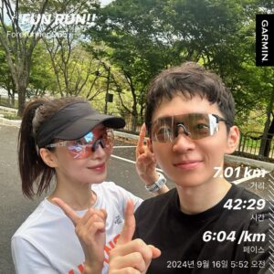 Yoon Se-a Instagram - #funrun
다정한 오누이!