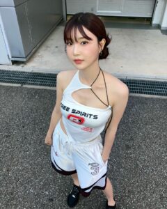 Actress Yu Na HD Instagram Photos and Wallpapers August 2024