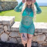 Zhavia