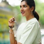 sai Dhanya