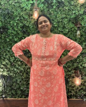 sree priya Instagram - Happiest birthday Amma ♥️😘 

Can’t imagine my life without you , it’s all bcoz of you for wat iam today .. thnx for always being strong by my side no matter what .. proud of you Amma 🫂 thnx for choosing me as ur daughter #Luckyme 🥰 i love you mommy jaan 🫶