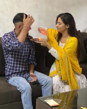 upma Sharma Instagram - 🧚🏻‍♀️
#happyrakshabandhan #love#upmasharma #upmasharmaofficial