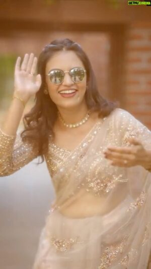 VJ Akshaya Instagram - Manasilayo Vibes ! 🤩

Outfit : @tamohara_house_of_designs 
Makeup and styling : Akshu 
Jewellery: @aaranyarentaljewellery 
Vc : @portraitsbylokesh 
Hairstyle : @sujitha_mua 

#vjakshaya #manasilaayo #trending