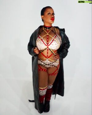 Vanity Instagram - ❤️‍🔥 she’s a bad lil bihhh— she’s a rebel ❤️‍🔥

I’m not a BADDIE 🖕🏽 I’m just BAD 

📸: @ianna.mp333 
📍: @njfstudios