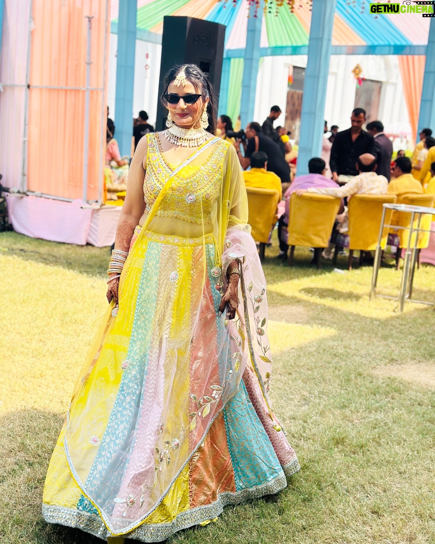 Aadita Jain - 3 Likes - Day 3 - Bhai ki Haldi Ceremony
.
.
#kunalkishadi #bhaikishaadi #bhaikihaldi💛 #aachalmerenaal #haldiceremony #foryou #foryoupage #explore #explorepage #haldioutfit