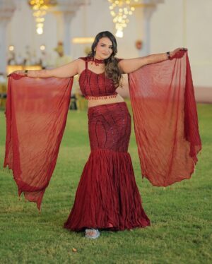 Aadita Jain Instagram - Day 4 - Mahila Sangeet Ceremony (bhai ka sangeet)

.
.
.
#foryou #foryoupage #bhaikasangeet #mahilasangeet #attire #indowesternstyle #bhaikishadi #aachalmerenaal