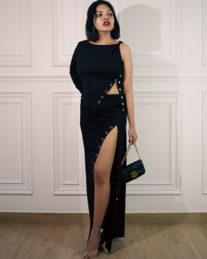 Aarya Maya Instagram - Own it in black ♠️

Wearing :J C Mode 
@gucci 

#blacklove #partylook #blackootd #fashionphotography #colab