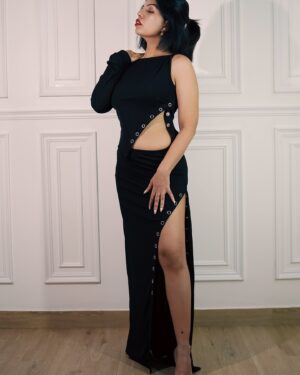 Aarya Maya Instagram - Own it in black ♠️

Wearing :J C Mode 
@gucci 

#blacklove #partylook #blackootd #fashionphotography #colab