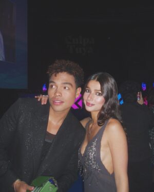 Abril di Yorio Instagram - Ojalá todos puedan acompañar a la persona que aman a cumplir sus sueños❤️ es una sensación única🥹 
Culpa Tuya el 27/12 en @primevideoes 💙 🦁