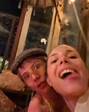 Adrianna Chlebicka Instagram - Ta wspaniała istota ma dzisiaj urodziny!🎂 @ewelina.pankowska biegnij odważnie po swoje marzenia królowo! Dziękuję za wszystkie piękne wspólne wspomnienia i czekam na więcej🥳❤️