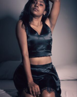 Aishwarya Vadivu Instagram - Avanin kannama vaga endru endrum 🫶🏼💋

Costume by_ @phenomenalstudio41 
Photography by -@sen__997 

#instagram #instagood #instalike #instadaily #india #instaphoto #inspiration #instapic #insta #photooftheday #picoftheday #photo #photographer #blackandwhitephotography #portraitphotography #phenomenalstudio #callmeblackforestaishu #blackforest #aishwaryavadivuphotoshootvideo #aishwaryavadivuemotional #aishwaryavadivuinterview #aishwaryavadivuboldphotoshoot