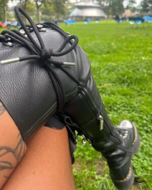 Ajani Russell Instagram - New boot goofin 🔫🐸
