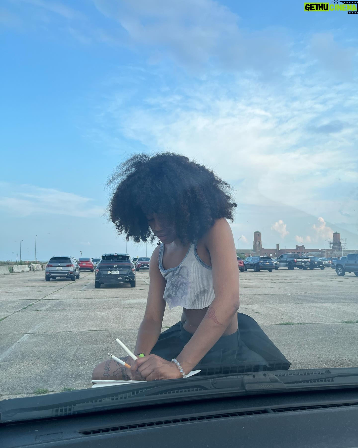 Ajani Russell - 2.2K Likes - Observation #127 -drawing Brandon at the beach ( well in the parking lot but you get the vibes )