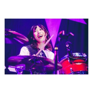 Akane Hirose Instagram - BAND-MAID番外編お給仕

2024.10.5@福岡BEAT STATION
(produced by MISA&AKANE)
Photo by YUKI KATSUMURA

2024.10.20@札幌PENNY LANE24
(produced by KANAMI&MIKU)
Photo by Hana @m25flower 

初のリズム隊＆ギタリストチームプロデュースお給仕！

リズム隊プロデュースの福岡は、ベースとドラムが目立つ曲と私達が好きな曲を中心に。
MISAと2人でセトリやベードラセッション考えるのが新鮮で最高に楽しかったです！

ギタリストチームプロデュースの札幌も、2人らしいセトリで楽しかった！BPM速い〜笑

またやりたいね☺︎