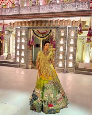 Alaviaa Jaaferi Instagram - wearing @sulakshanamonga @jagdishjewellerschandigarh