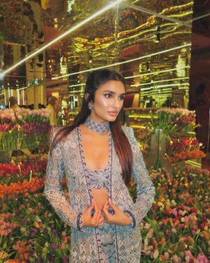 Alaviaa Jaaferi Instagram - wearing @ritikamirchandani @amarisbyprernarajpal 🕊️