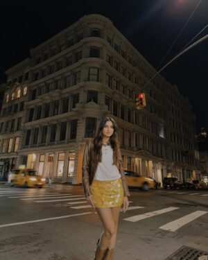 Alaviaa Jaaferi Instagram - honey, I’m home🧸