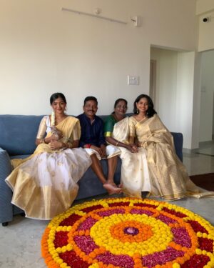 Amritha Shaji Instagram - Happy Onam ✨🌼 #amalashaji