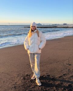 Actress Anastasiya Stezhko HD Photos and Wallpapers January 2025