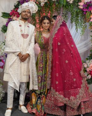 Ankita Dave Instagram - Made for each other ❤️🫶🏻