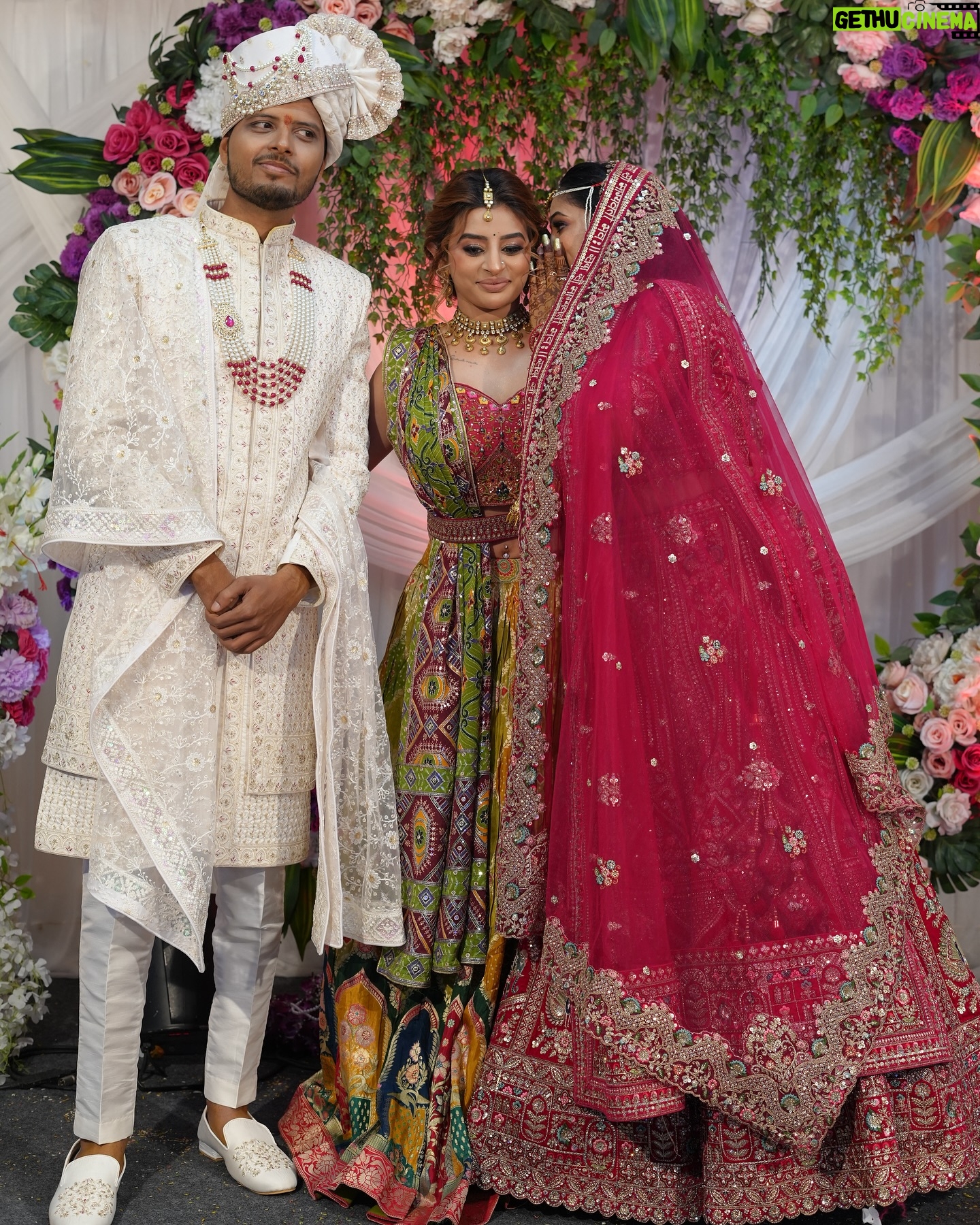Ankita Dave - 25.5K Likes - Made for each other ❤️🫶🏻