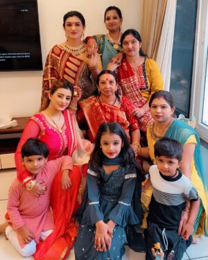 Ankita Dave Instagram - ❤️ May your new journey be filled with opportunities and success. You have the strength to achieve greatness.