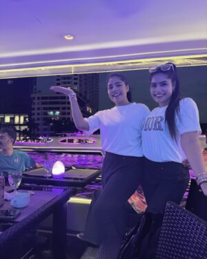 Anu Kanu Instagram - It’s a perfect combination of leisure and discovery 🚢🍷

#luxury #lavishdining #entertainment #sightseeing #atmosphere #bangkok🇹🇭