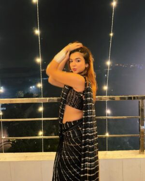 Apoorva Instagram - Felt like a pataka looked like a pataka 
in @yoshitayadavofficial