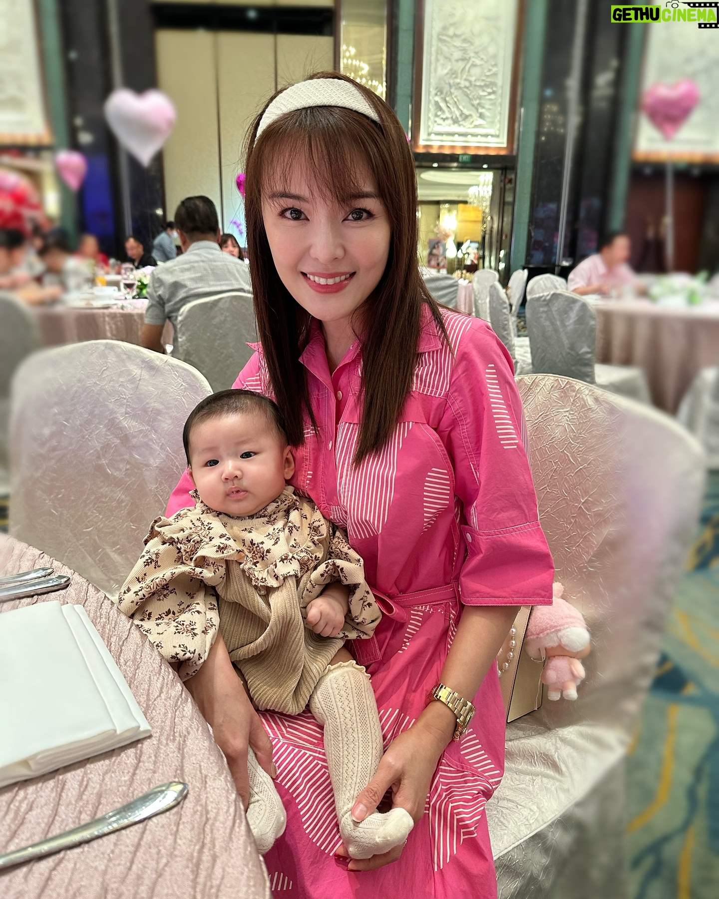 Apple Hong - 851 Likes - Happy 3 months birthday to cutie baby Caeli 💗💗💗 Once again, Congrats to the handsome papa @ryanlow94 & beautiful mama @evangeline.calista 🥳🎉
