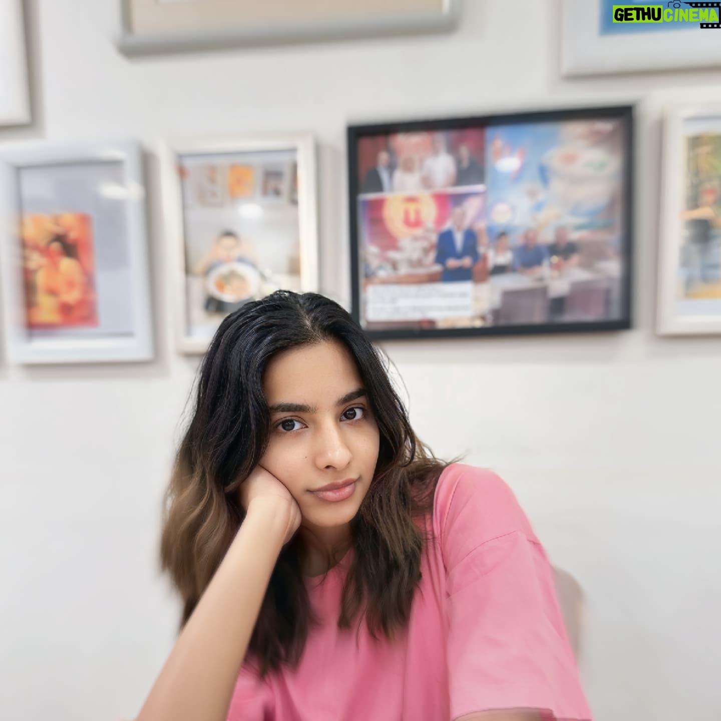 Aurora Sinclair aka Baloon akka - 109.3K Likes - Tired and happy 💕 #aurorasinclair