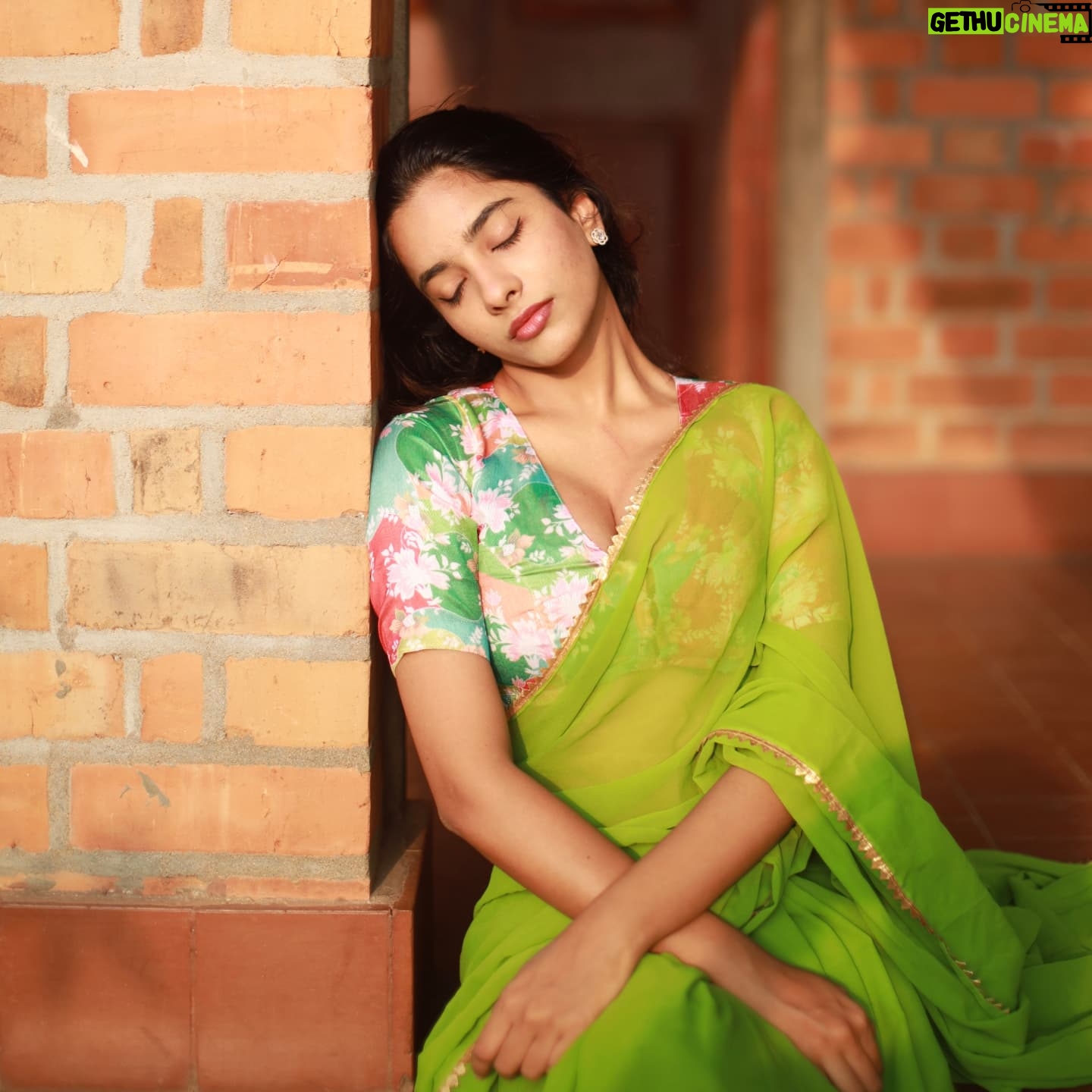 Aurora Sinclair aka Baloon akka - 127.9K Likes - Snehidhane 🦚 #aurorasinclair