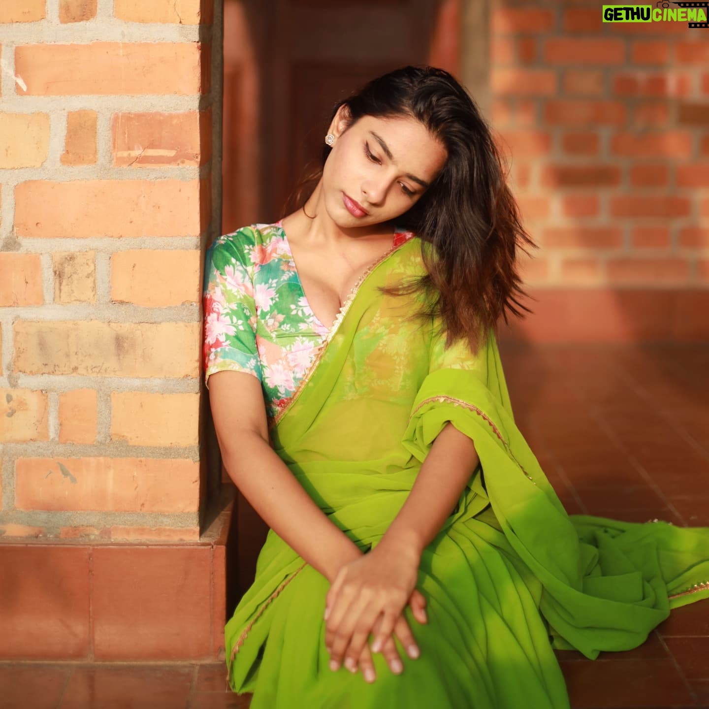 Aurora Sinclair aka Baloon akka - 127.9K Likes - Snehidhane 🦚 #aurorasinclair