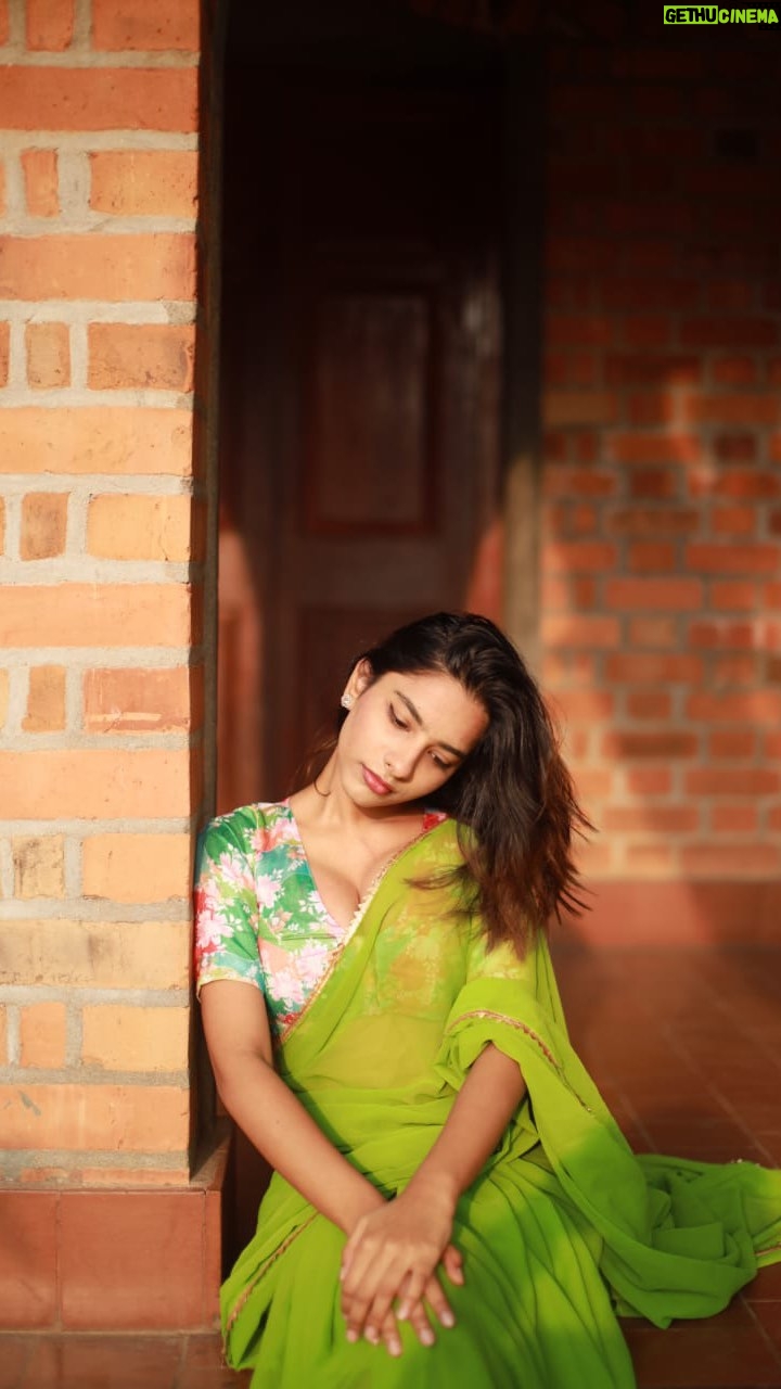Aurora Sinclair aka Baloon akka - 92.2K Likes - Inframe #aurorasinclair
Shot by @sudarshan_melath
Edit @anandh_karthikeyan