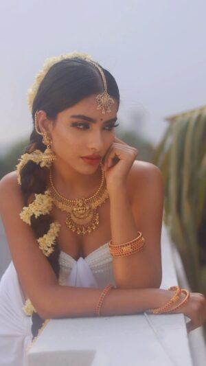 Aurora Sinclair aka Baloon akka Instagram - Reposting treasures 🤭 #aurorasinclair 
📸 @shotsbybharani