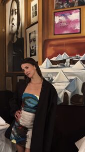 Actress Aylin Tezel HD Photos and Wallpapers November 2024
