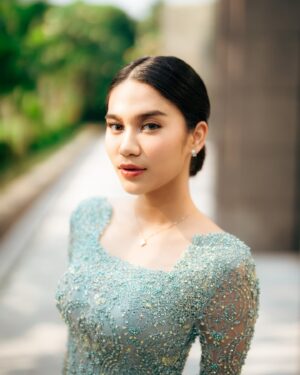 Azizah Salsha Instagram - Selamat abii🤍🇮🇩