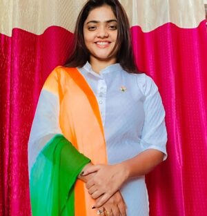 Bharti Jha Instagram - Sare jahan se achha Hindu sata humara 🙏🙏🙏🙏