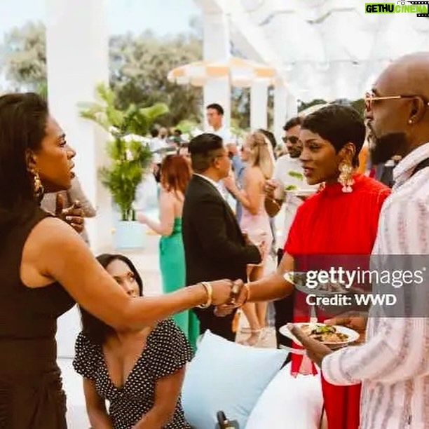 Caroline Chikezie - 7.9K Likes - Great times with great people at the LA @veuveclicquot Polo Classic. We enjoyed ResponsBUBBLY! 🍾🥂#VCPoloClassic #LiveClicquot 🐎🏑