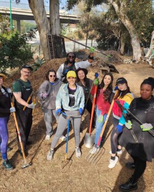 Chelsea Cook Instagram - ✨stardew valley irl ✨
A little late ~ but had such a wonderful time volunteering at the @solanocommunitygarden and @lagardencouncil with the @twitch Women’s and Black guild! Thank you to everyone who came by and supported. It’s always wonderful to see communities come together for good! ❤️ 🪴
