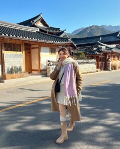 Actress Chen Xiuhuan HD Photos and Wallpapers February 2025