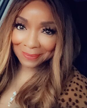 Cheryl Pepsii Riley Instagram - It’s #BlackVelvetMonday n 
It’s #ChristmasWeek2024! 

Wishing Everyone a Wonderful One! 

I know this time of year can b challenging for some tho….
If that’s you, 
We are Family n I want you to b ok!
 Allow yourself the grace to feel Whatever n then Prayerfully you can also find some good, special moments in the midst of it all! 

Try to make time to take care of You, 
Love on your loved ones n 
Please don’t let anyone or anything stress you out!
LIVE
LOVE
LAUGH n 
Let Everything that doesn’t serve you or Your Purpose, GO! 

Luh y’all Fo’Real fo’real 🥰

Have a Blessed, Beautiful n 
LoveFILLED Holiday Season!
 🙏🏽❤️👊🏽🎄💪🏽
#SpreadLoveItsDaBrooklynWay
