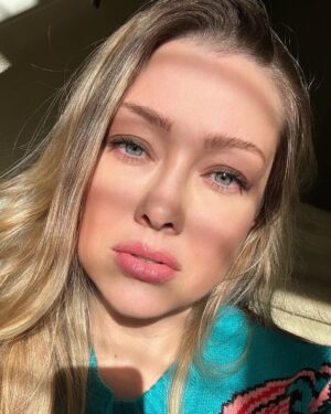 Cosondra Sjostrom Instagram - Alien ✨ 🛸
