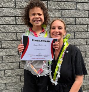Dame Valerie Adams Instagram - Mālo e ako Tava Leka😘🙏🏽 .It truly has taken a whole village, and we appreciate every single one of you. A huge shoutout to son’s Learning Assistant teacher, Karen, and Molly. One year down, 12 more to go! 😅📚👌🏾

#juniorprizegiving #highachievinginliteracy