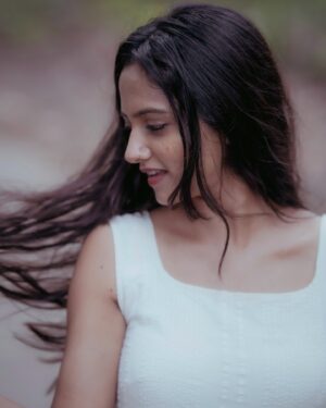 Darshini Gowda Instagram - #justlikethat🕊️

📸 @n_a_n_u__srini_ 
🧑‍💻 @prajwal_gowda1996