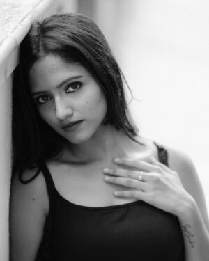Darshini Gowda Instagram - 🖤

📸  @n_a_n_u__srini_
