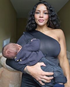 Actress Denise Kielholtz HD Photos and Wallpapers March 2025