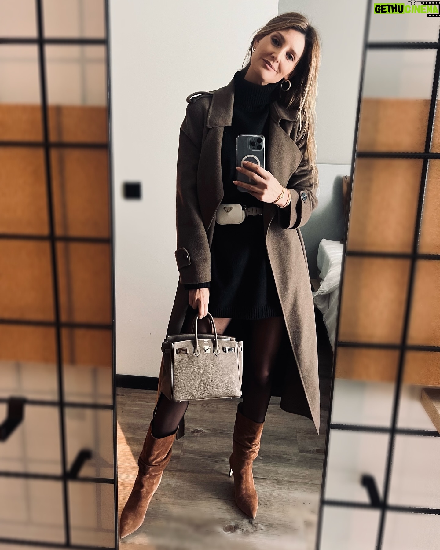 Diana Pereira - 1.2K Likes - Look do dia . Boa semana a todos 😉 , dia de viajar . #look #outfit #moda #fashion #hermes #birkin #tvshow